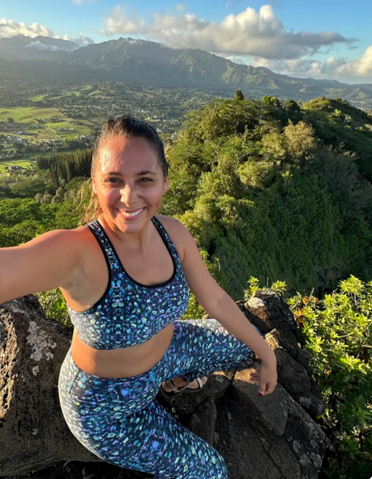 Drusy quartz print high-waisted leggings vibrant, water-ready activewear with UPF 50+ sun protection. sparklestyle®