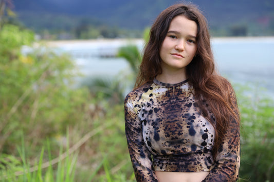 Earth-Kind, Crystal Aligned. Montana Agate Long Sleeve Crop Top. Wearable Art deigned from the images of Gemstones. (Hanalei, Kauai)